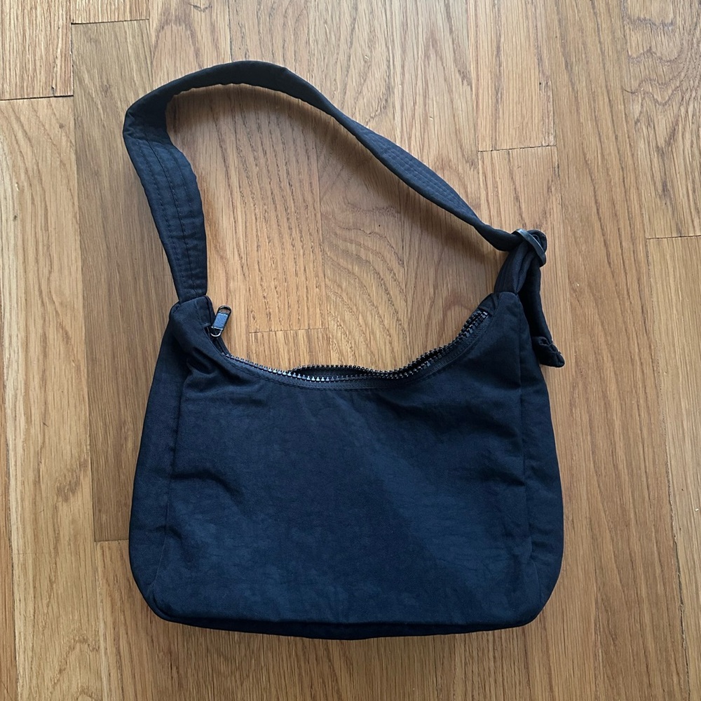 BAGGU Black Nylon Shoulder Bag - Small Size